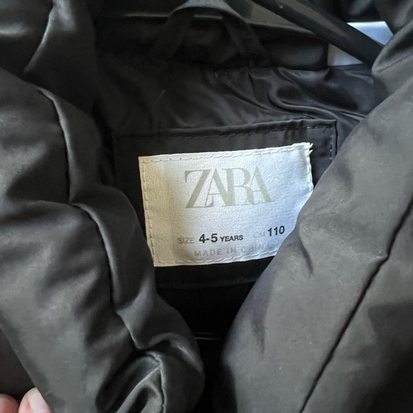 Zara Puffer Vest - Picture 2 of 4